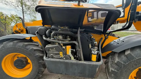 Телескопічний навантажувач JCB 531-70 AGRI  2017 рік
