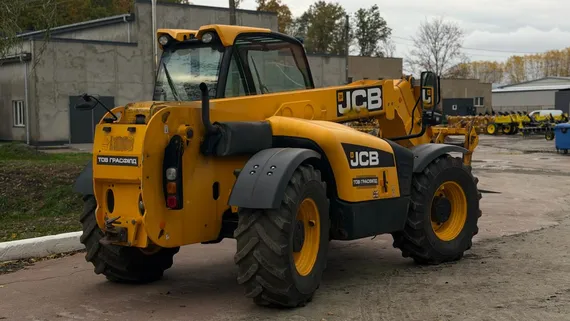 Телескопічний навантажувач JCB 531-70 AGRI  2017 рік